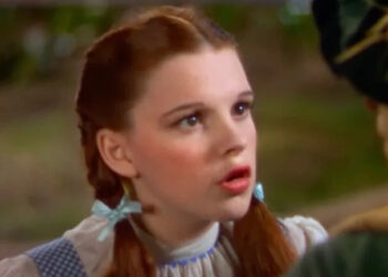 <em>Judy Garland in the trailer for </em>The Wizard of Oz<span class="credit"> - Credit: C/O</span>