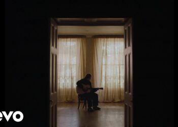 Lewis Capaldi – Survive (Official Video)