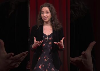 This artist shares how she trained an AI chatbot from her late grandfather’s archives. #TEDTalks
