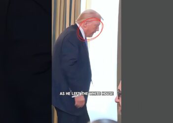 Did you notice that Trump looked unhappy#shorts #shortvideo #trending #actress #celebrity