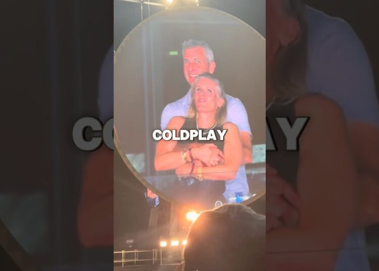 The Coldplay Cam Cheating Parody..😭 #celebrity
