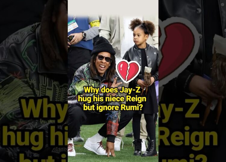 Why does Jay-Z hug his niece Reign but ignore Rumi? #celebrity #JayZ #Reign #Rumi #BlueIvy #Beyoncé