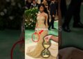 Top Most Creative Celebrity Red Carpet Accessories!
