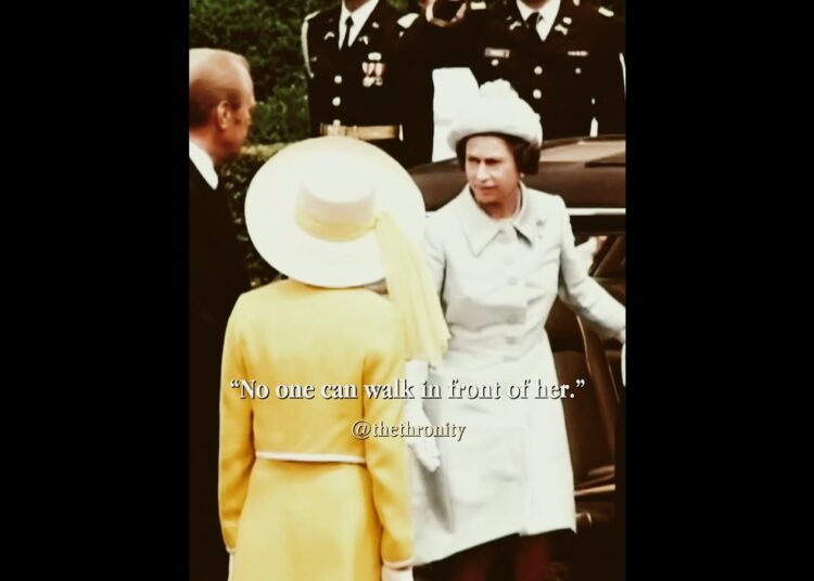 Except for her. #queenelizabeth #royalfamily #greatbritain #royalty