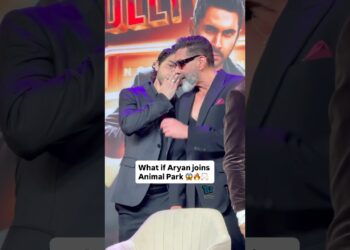 Can u guess what’s they are gossiping? #aryankhan #bobbydeol