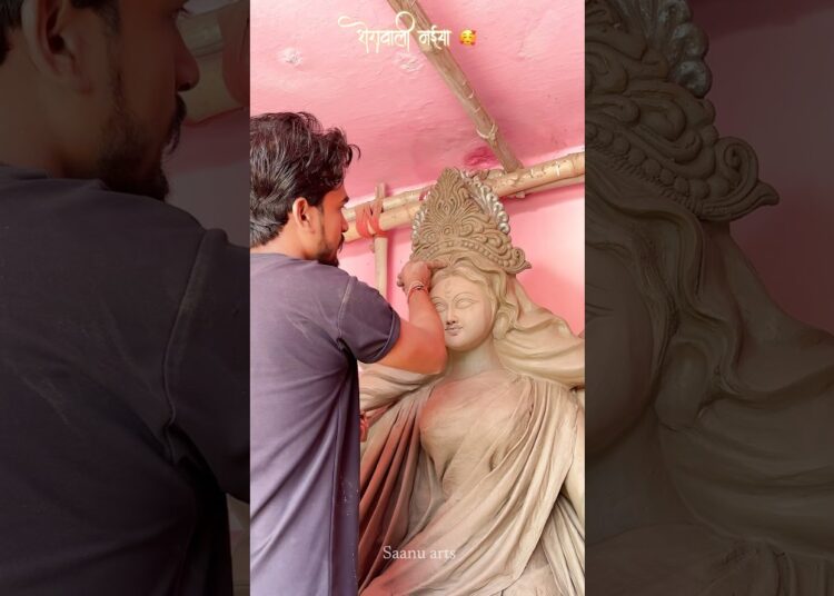 Durga maa murti idol #durgapuja #maadurga #durgamaa #navratri #murtikar #hajipur #pawansingh #artist