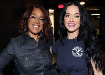 7 Celebrities Who Have Been to Space – Celebrity Space Tourism
