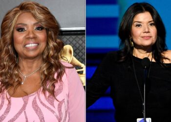 Ana Navarro Urges Gloria Gaynor To Reject Trump Honor