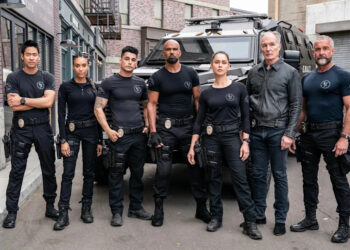 The cast of