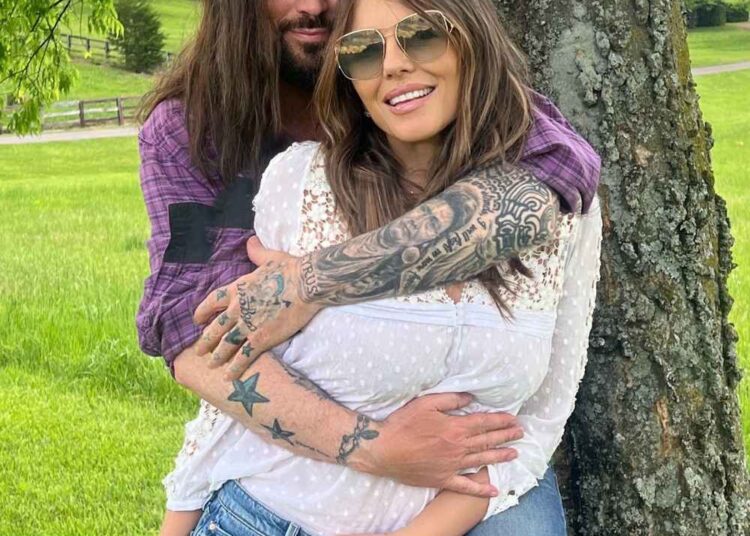 Billy-Ray-and-Elizabeth-Hurley-149646