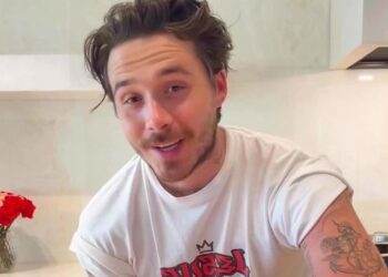 Brooklyn Beckham has made a return to Instagram to show off his cooking skills