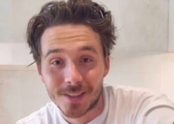 Brooklyn Beckham takes another blunt swipe at David and Victoria | Celebrity News | Showbiz & TV
