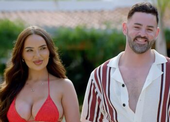 Celebs Go Dating fans were left speechless as a former Love Island star made a glamorous entrance onto the show this week - instantly coming between Olivia Hawkins and Louis Russell