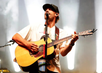 Country singer-songwriter Chase Rice performs during the final Titletown Beats concert of the season on Aug. 26 at the Titletown district in Ashwaubenon.