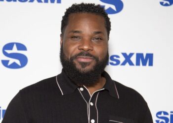 Co-Stars Remember Actor After Death