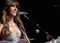 Country music star 'so sad' as she cancels upcoming concerts - Celebrity News - Entertainment