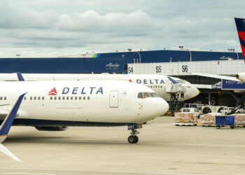 Delta Adds Anime to In-Flight Entertainment Lineup