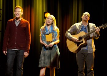 Glee-Cast-2-TCDGLEE_EC391