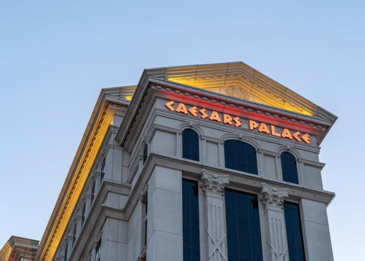 Do Wall Street Analysts Like Caesars Entertainment Stock?