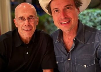 Dreamworks founder Jeffrey Katzenberg joins Kimbal Musk's drone entertainment company