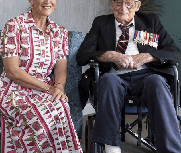The Duchess of Edinburgh with James Wren after they met ahead of VJ Day