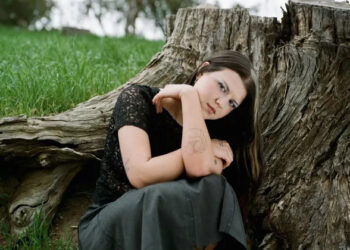 Eliza McLamb - Credit: Zoe Donahoe*