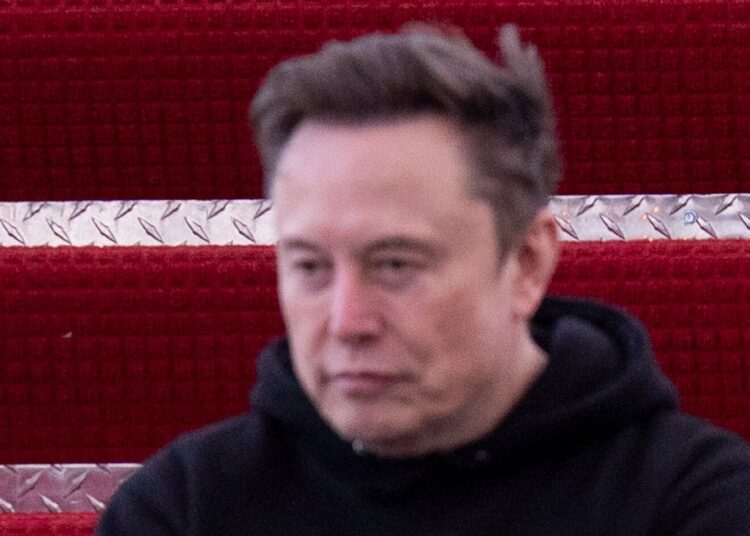 Elon Musk’s Daughter Says It's Not Her Fault Her Dad Became A Right-Winger