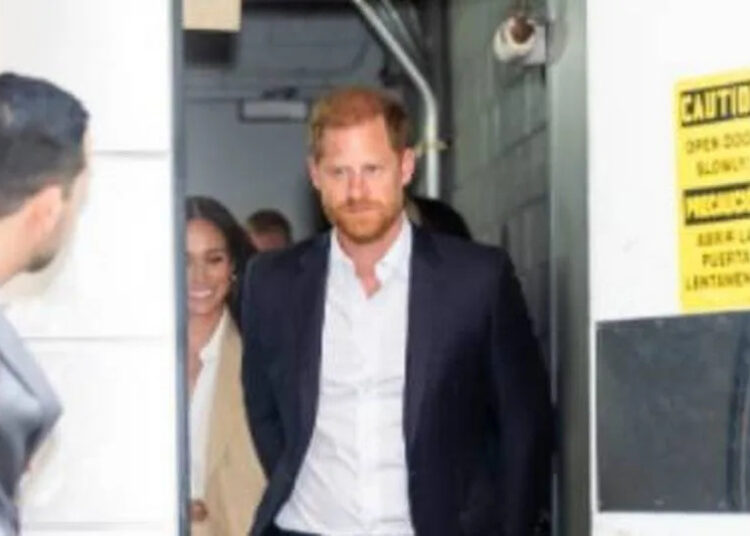 Prince Harry makes 'significant' gesture to de-escalate feud with William