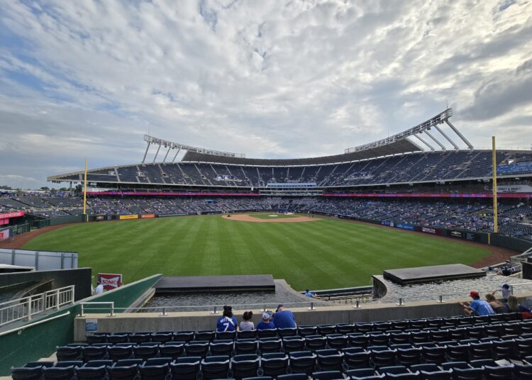 First Pitch: White Sox at Royals