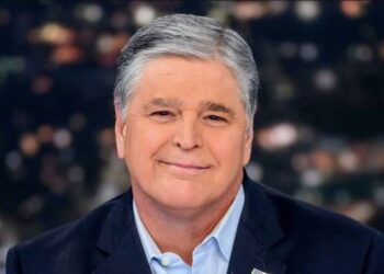 Fox News Sean Hannity's 'daggers' New York moment - Celebrity News - Entertainment