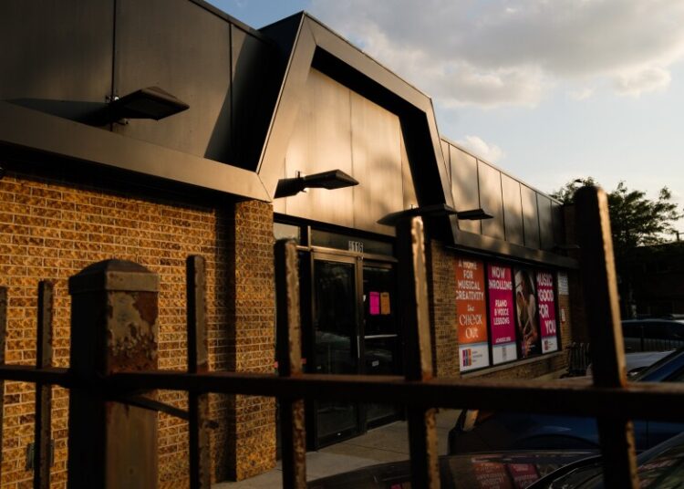 The CheckOut, a new chamber music venue by nonprofit Access Contemporary Music, is housed inside the former 7-Eleven store at 4116 N. Clark St. in Lake View.