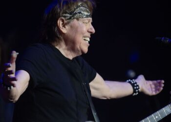 George Thorogood makes brutal dig at Mick Jagger after show - Celebrity News - Entertainment