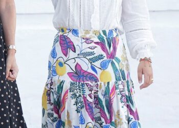 On August 1, the 18-year-old wore a colourful skirt belonging to her mother Queen Mary to watch a changing of the guard ceremony wearing a La DoubleJ Botanical-Print Midi Skirt
