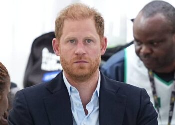 Harry's letter delivers 'painful' blow to royals after William 'gut punch' - Celebrity News - Entertainment