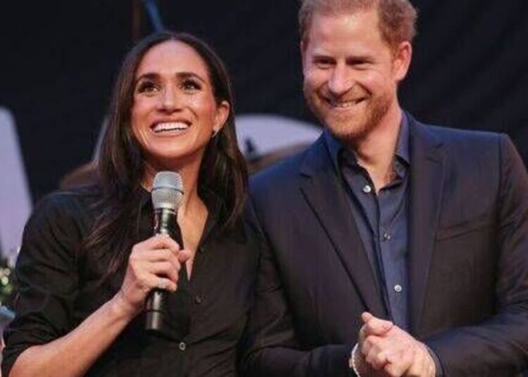 Hollywood star has brutal warning for neighbors of Meghan and Harry - Celebrity News - Entertainment