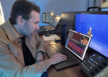 Hollywood veterans shift to YouTube with new venture