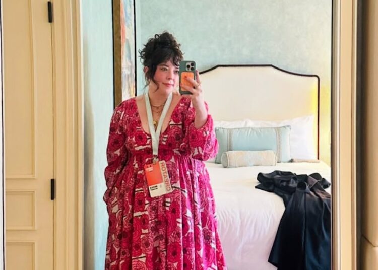 Influencer Becca Murray Defends Divorce Registry Decision