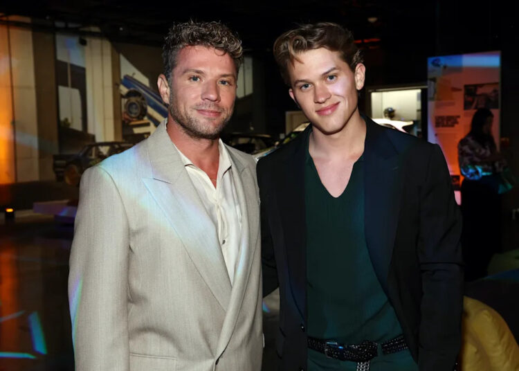 Ryan Phillippe and Deacon Phillippe