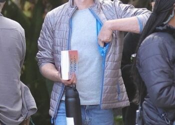 Does Andrew Garfield face look weird?
