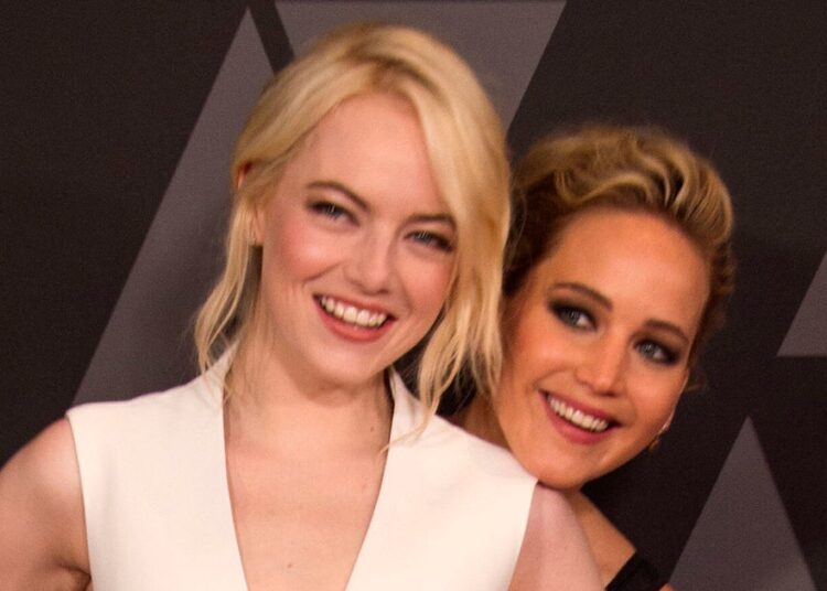 Jennifer Lawrence Reveals Emma Stone's Oscar Fear