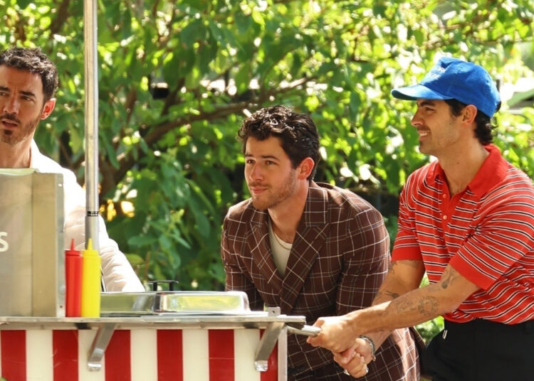 Jonas Brothers Push Food Cart Around NYC Park While Filming New Music Video | Joe Jonas, Jonas Brothers, Kevin Jonas, Nick Jonas | Just Jared: Celebrity News and Gossip