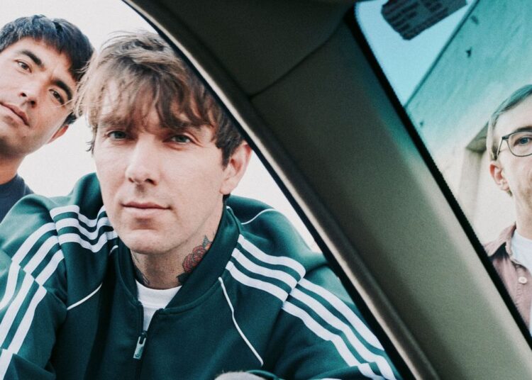 Joyce Manor Announce UK and European Tour Dates, Share Video for New Song “All My Friends Are So Depressed”: Watch