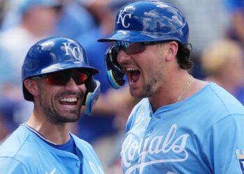 Kansas City Royals news: Royals 2 GB of a playoff spot!