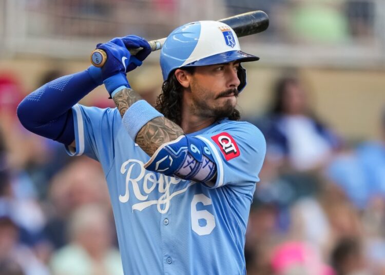 Kansas City Royals news: Ryan Bergert impresses and Jonathan India wear looser pants
