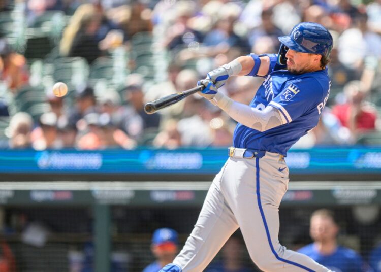 Kansas City Royals news: Vinnie Pasquantino rakes, and how does the Royals broadcast team rank?