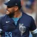 Kansas City Royals wriggle out of jam to win 3-1 over Chicago White Sox