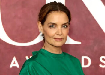 Katie Holmes to Star in Adaptation of ‘Hedda Gabler’ at San Diego’s Old Globe Theatre