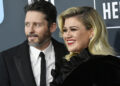 Kelly Clarkson's Former Assistant Moved With 'Soulmate' Brandon Blackstock the Month the Singer Filed for Divorce