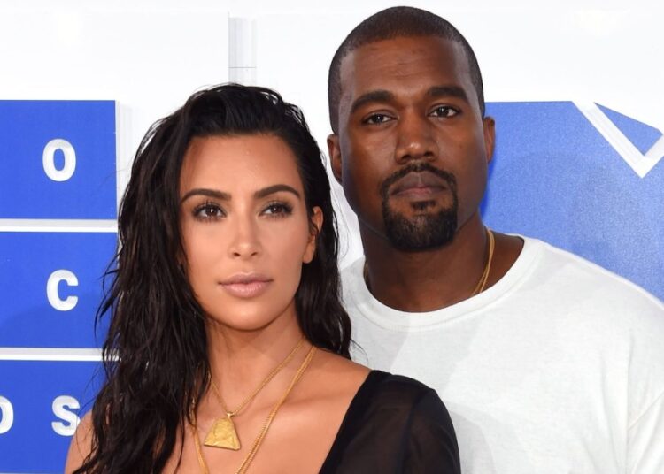 Kim Kardashian Breaks Down Over Kanye West in Documentary