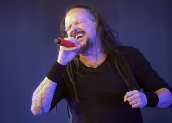 KoRn concert-goer ejected for public masturbation at New Jersey concert